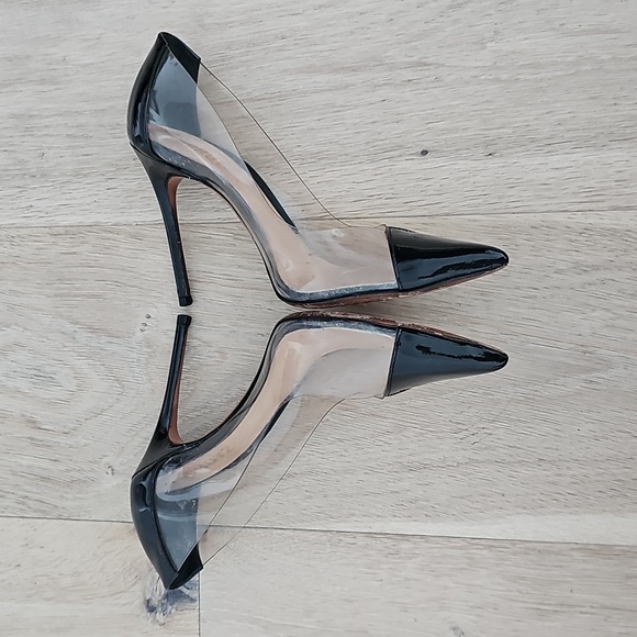 Schutz Cendi Vinyl & Patent Leather Pumps - Picture 2 of 16